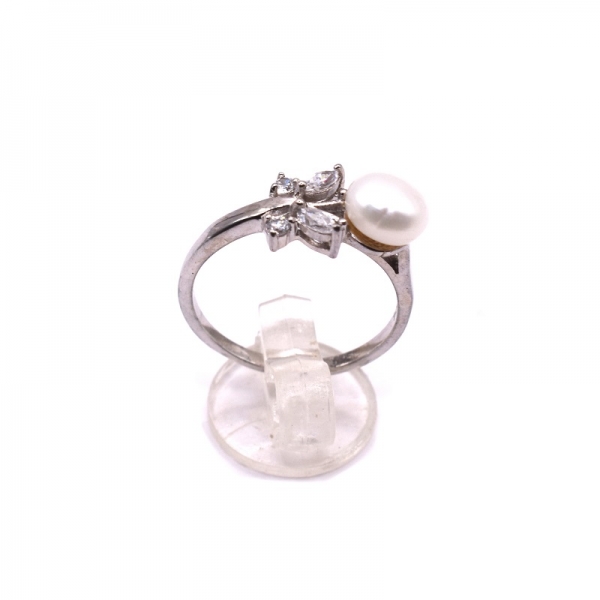 Δαχτυλίδι ασημένιο με μαργαριτάρι και ζιργκόν