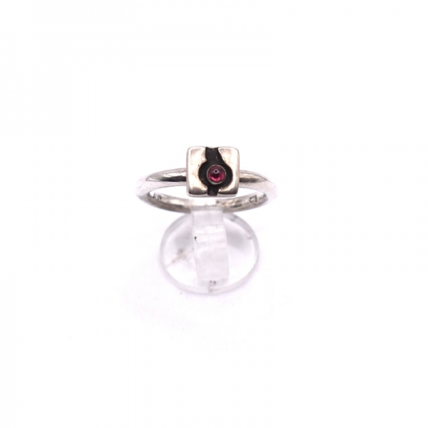 Δαχτυλίδι ασημένιο 925 με Γρανάδα