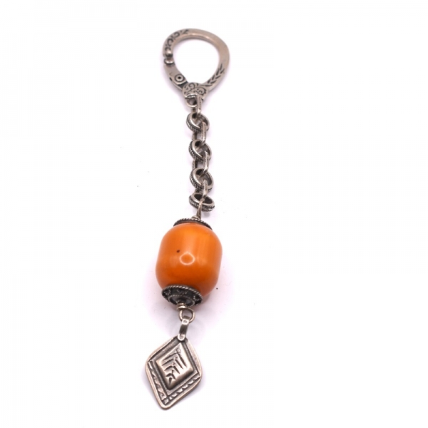 Μπρελόκ ασημένιο με σκάλισμα και πέτρα