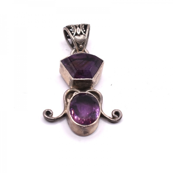 Μενταγιόν ασημένιο με αμέθυστο